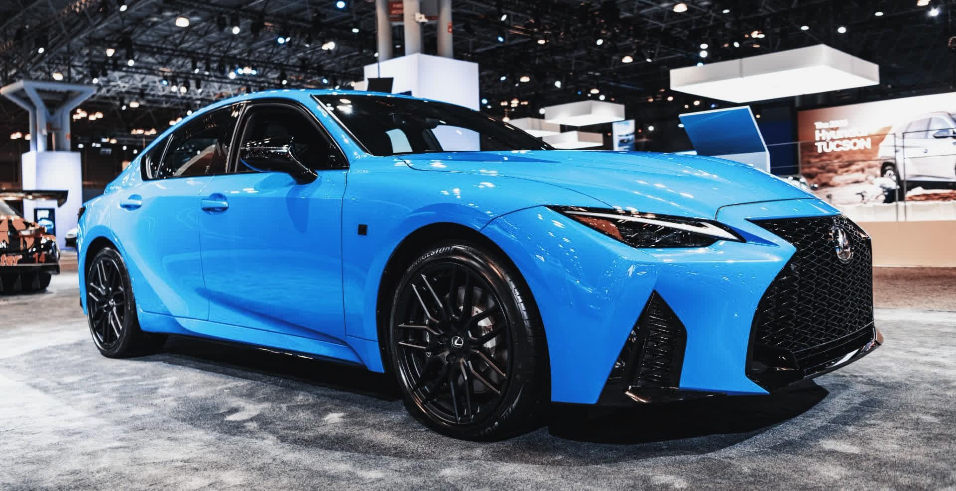 Image with Blue Car LUT applied.