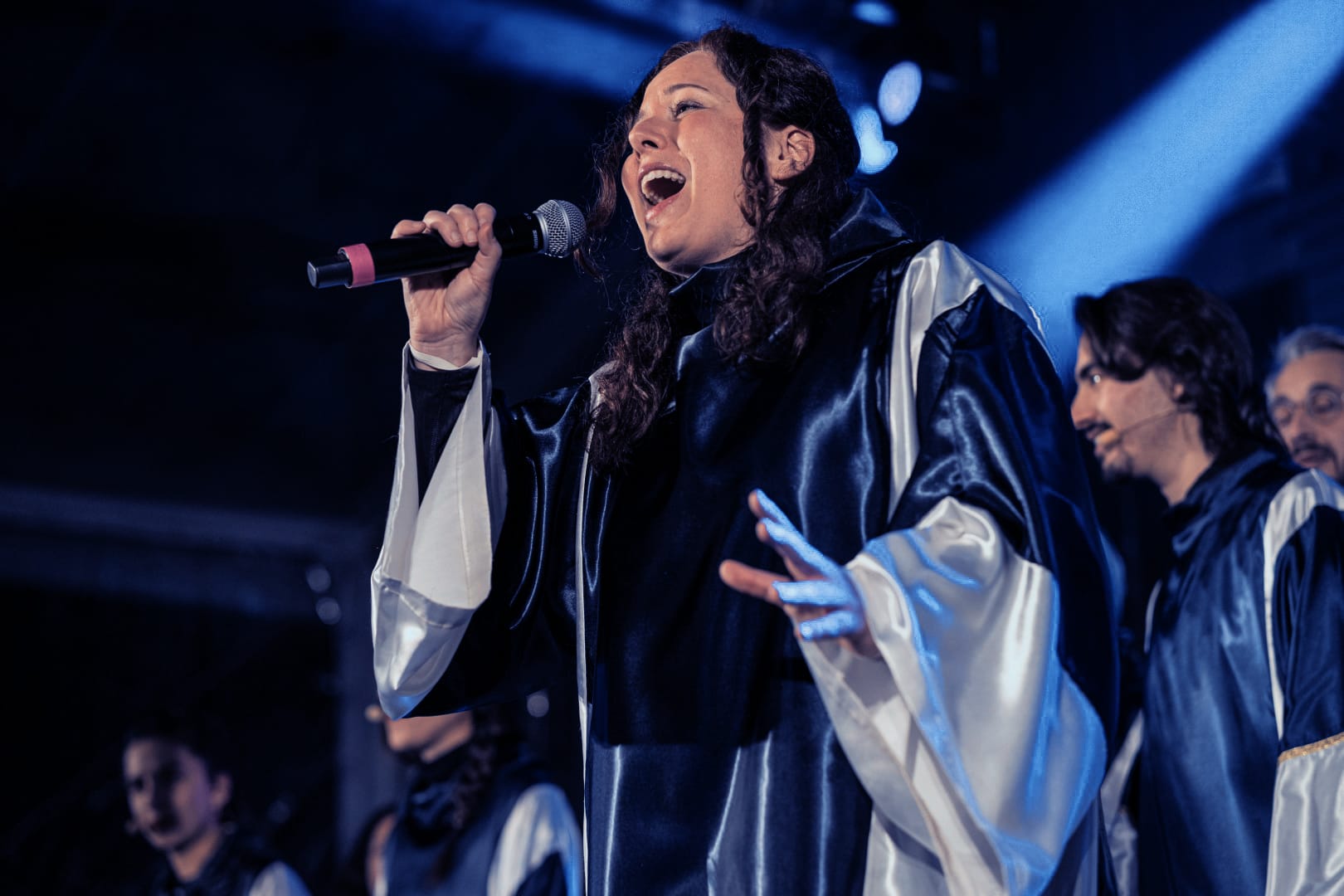 Image with the Skin Tone Protected Blue Concert Lightroom Preset applied.