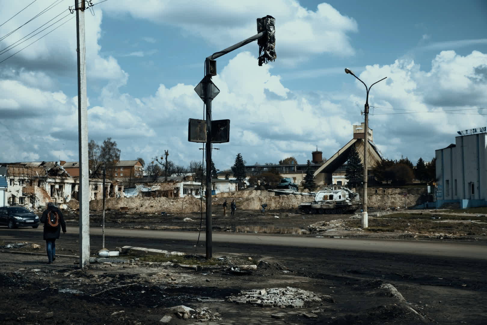 Image with Dope Thief LUT applied.