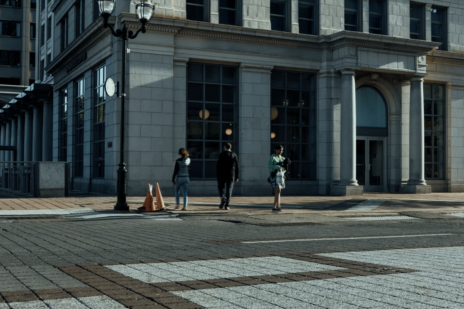 Image with Dope Thief LUT applied.