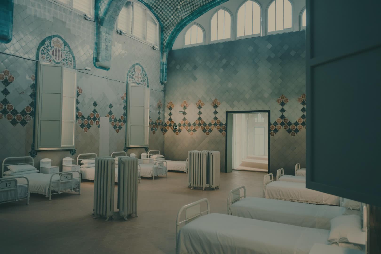 Image with The Phoenician Scheme - Chapel LUT applied.