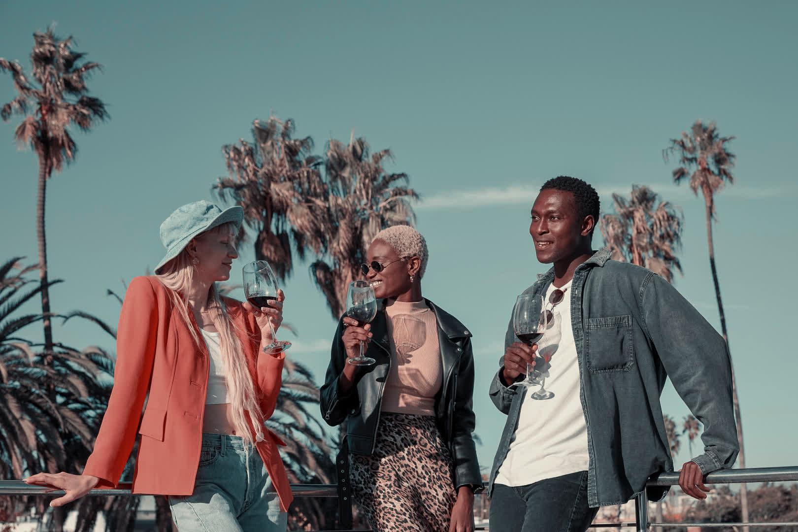 Image with Two-Strip Technicolor Process LUT applied.