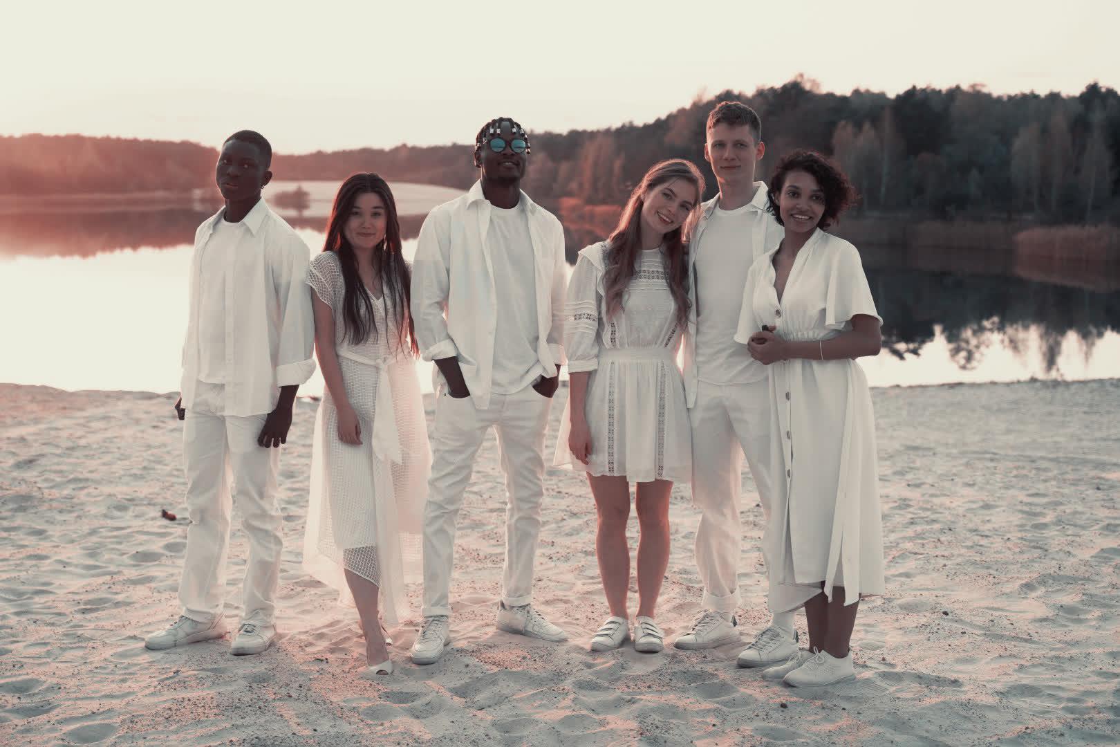Image with Two-Strip Technicolor Process LUT applied.