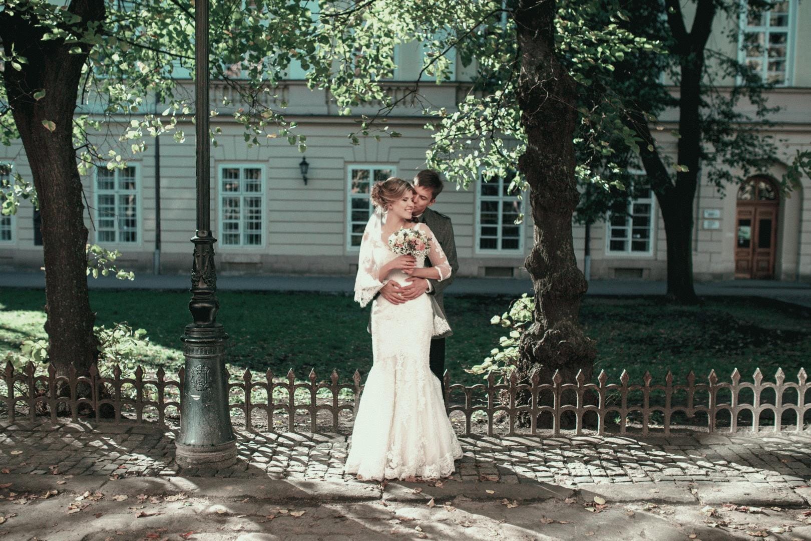 Image with Vintage Wedding Lightroom Preset applied.